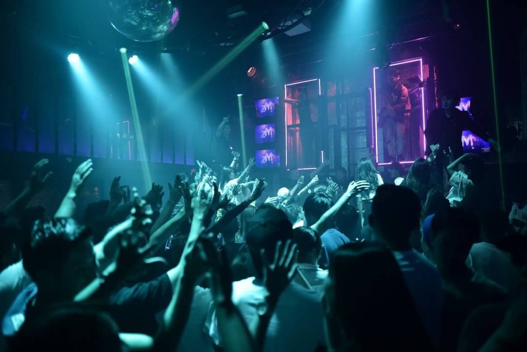 Club Ammona: The Hottest Osaka Club With Over 400 People Everyday